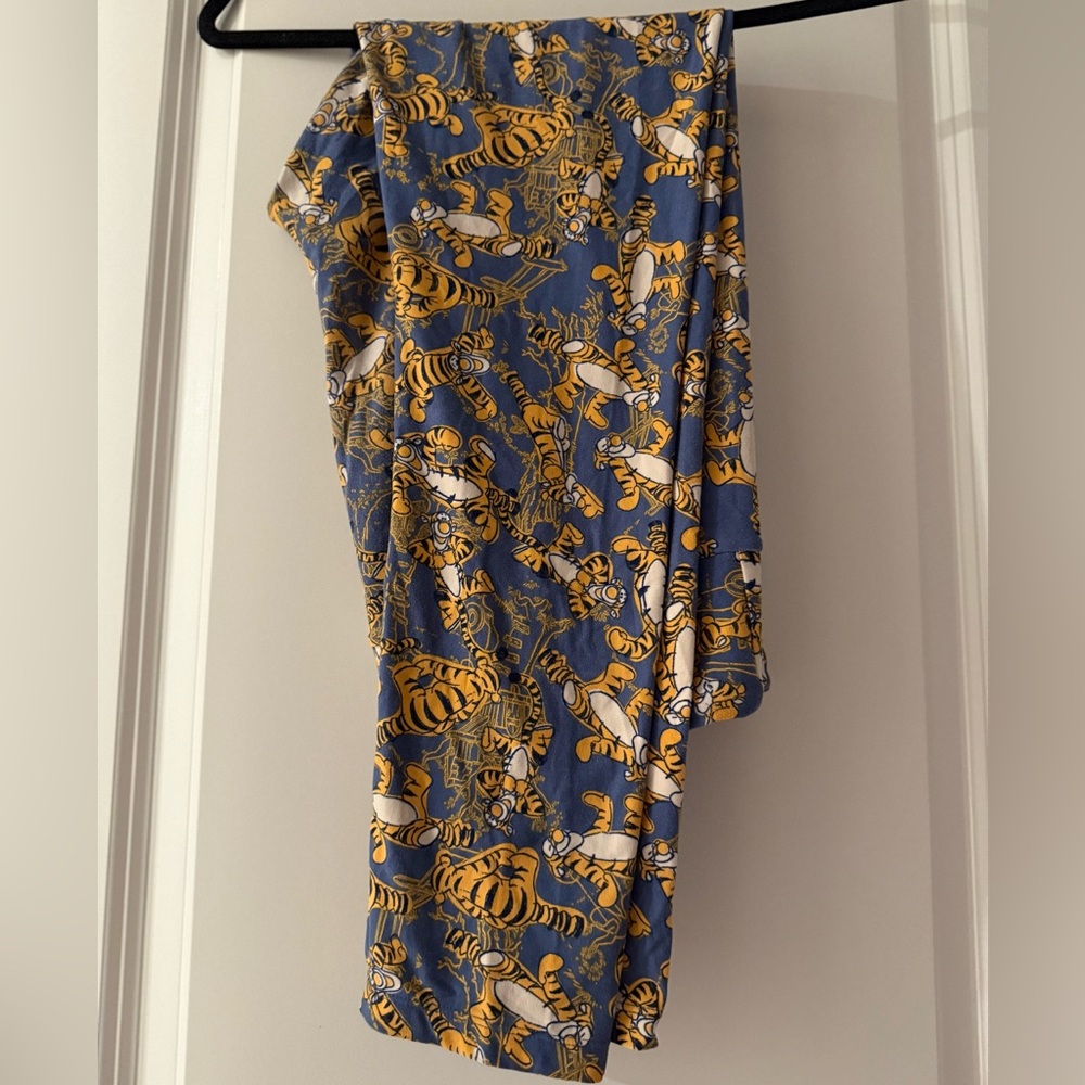 LuLaRoe Disney TC Tall Curvy Winnie the Pooh Tigger Print Blue & Orange